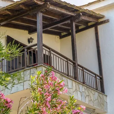 Blossom 2 Bedroom